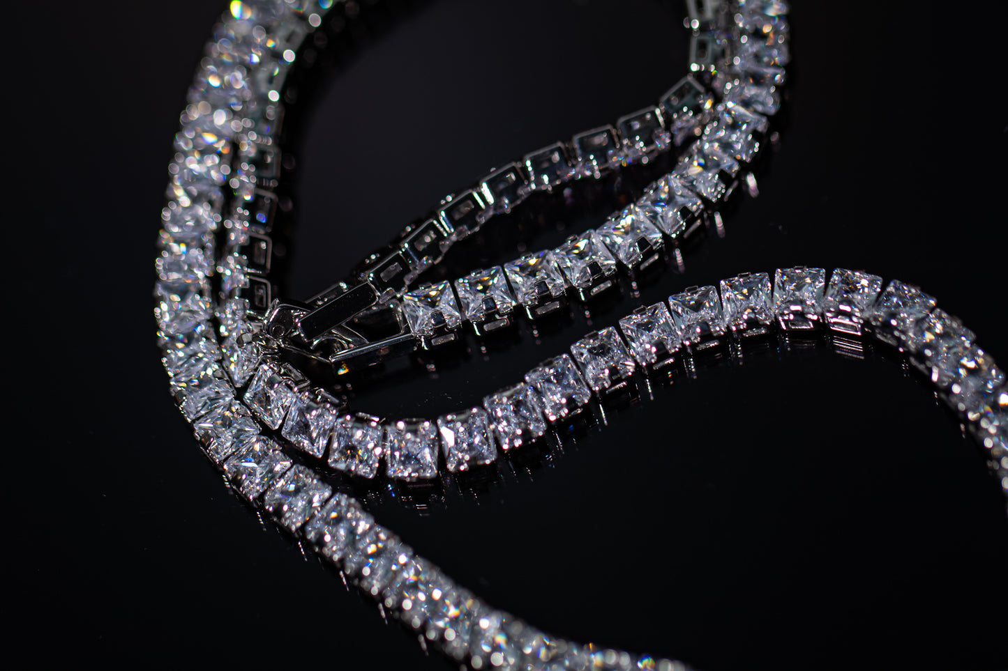 Gentle Breezy Necklace