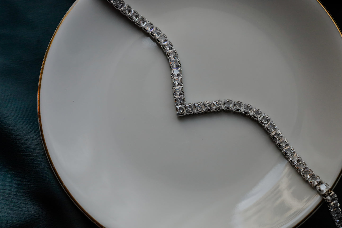 Gentle Breezy Necklace