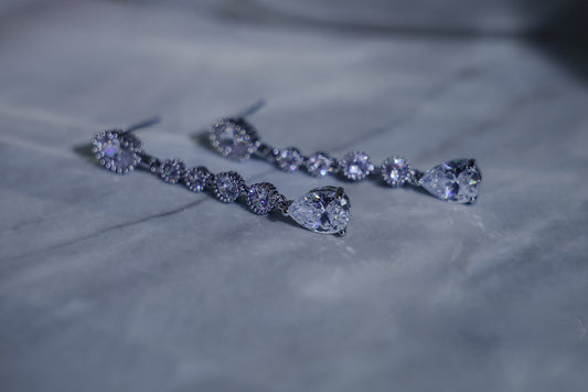 Chéllea Cluster Earrings