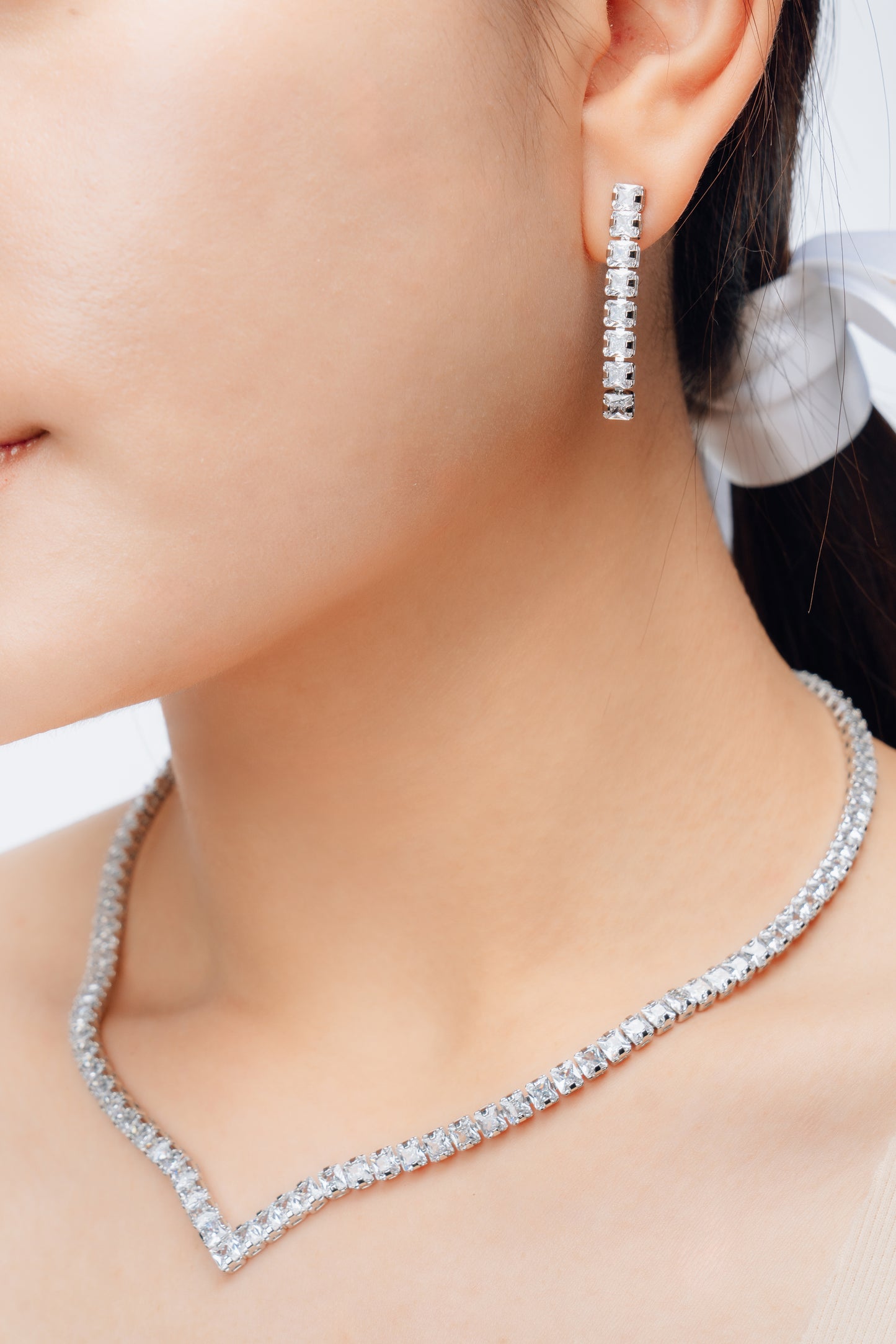 Gentle Breezy Necklace